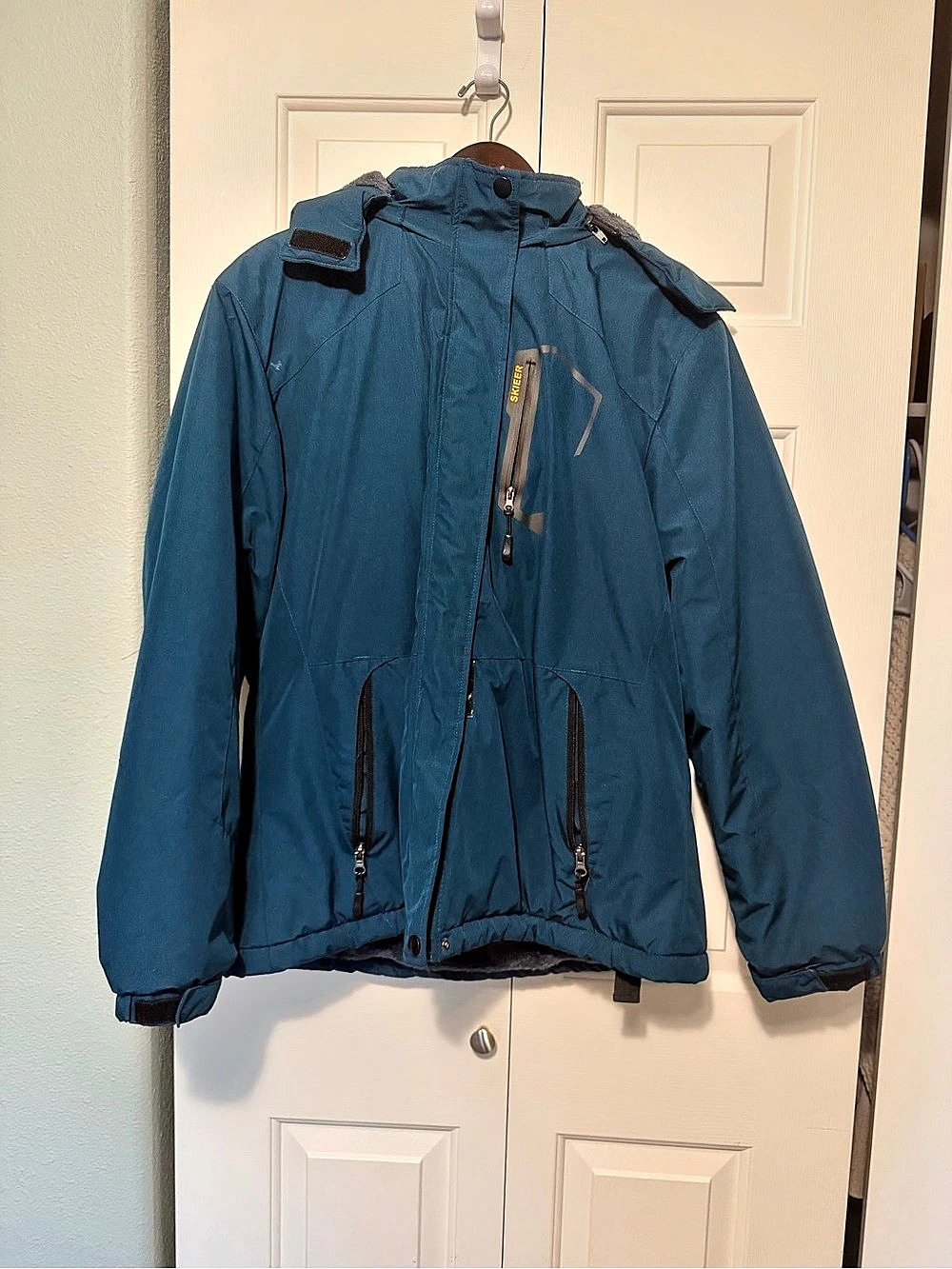 Skiwear Blue Ski Jacket Like New